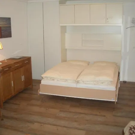 Tierfreie,strandnahe Nichtraucher-ferienwohnung *